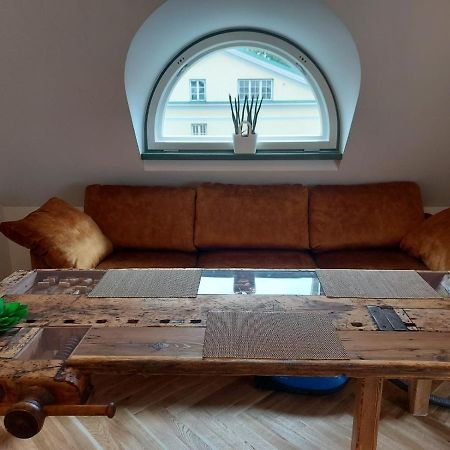 Modern History Apartment タリン エクステリア 写真