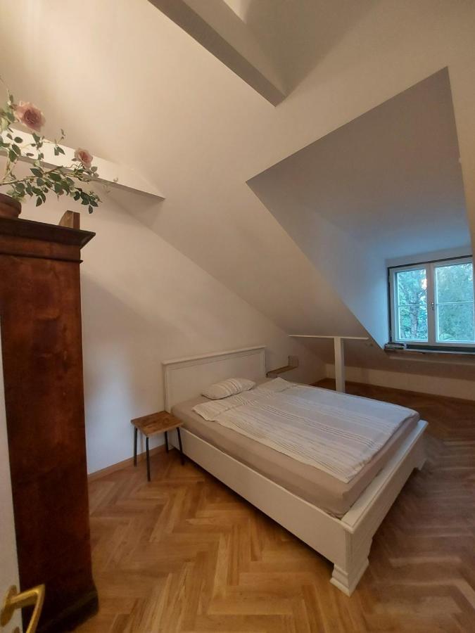 Modern History Apartment タリン エクステリア 写真