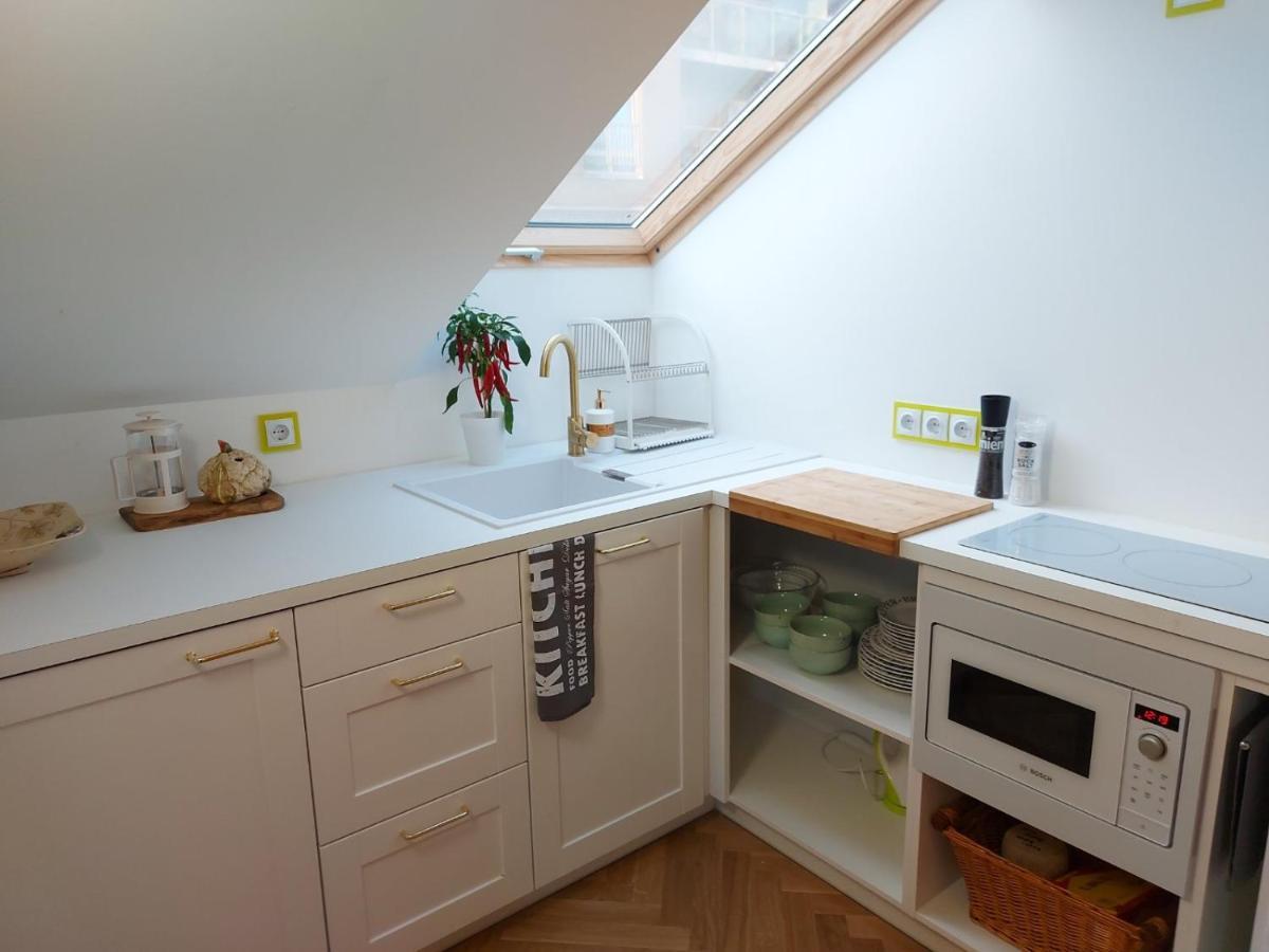 Modern History Apartment タリン エクステリア 写真