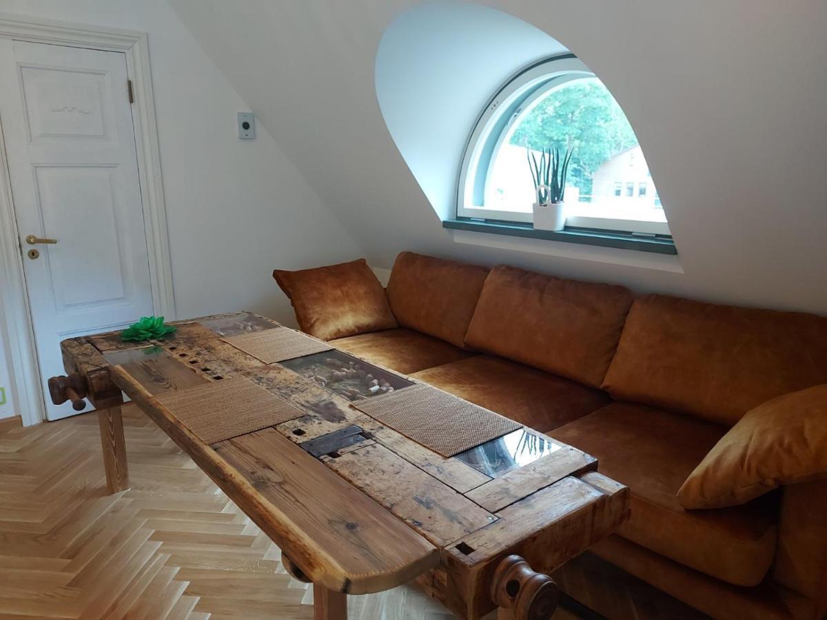 Modern History Apartment タリン エクステリア 写真