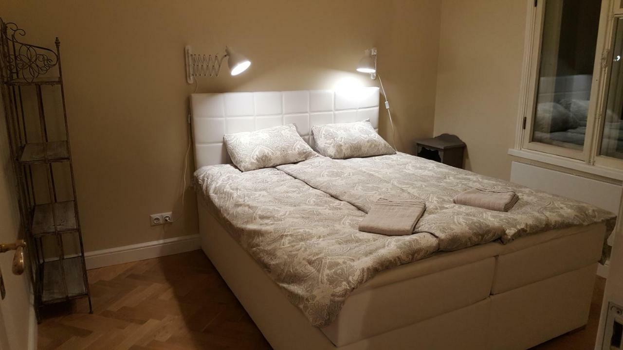 Modern History Apartment タリン エクステリア 写真