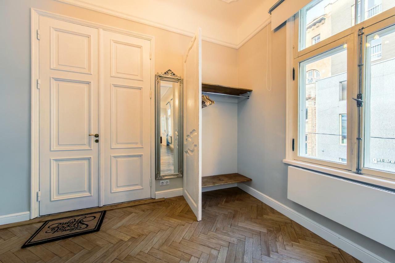 Modern History Apartment タリン エクステリア 写真
