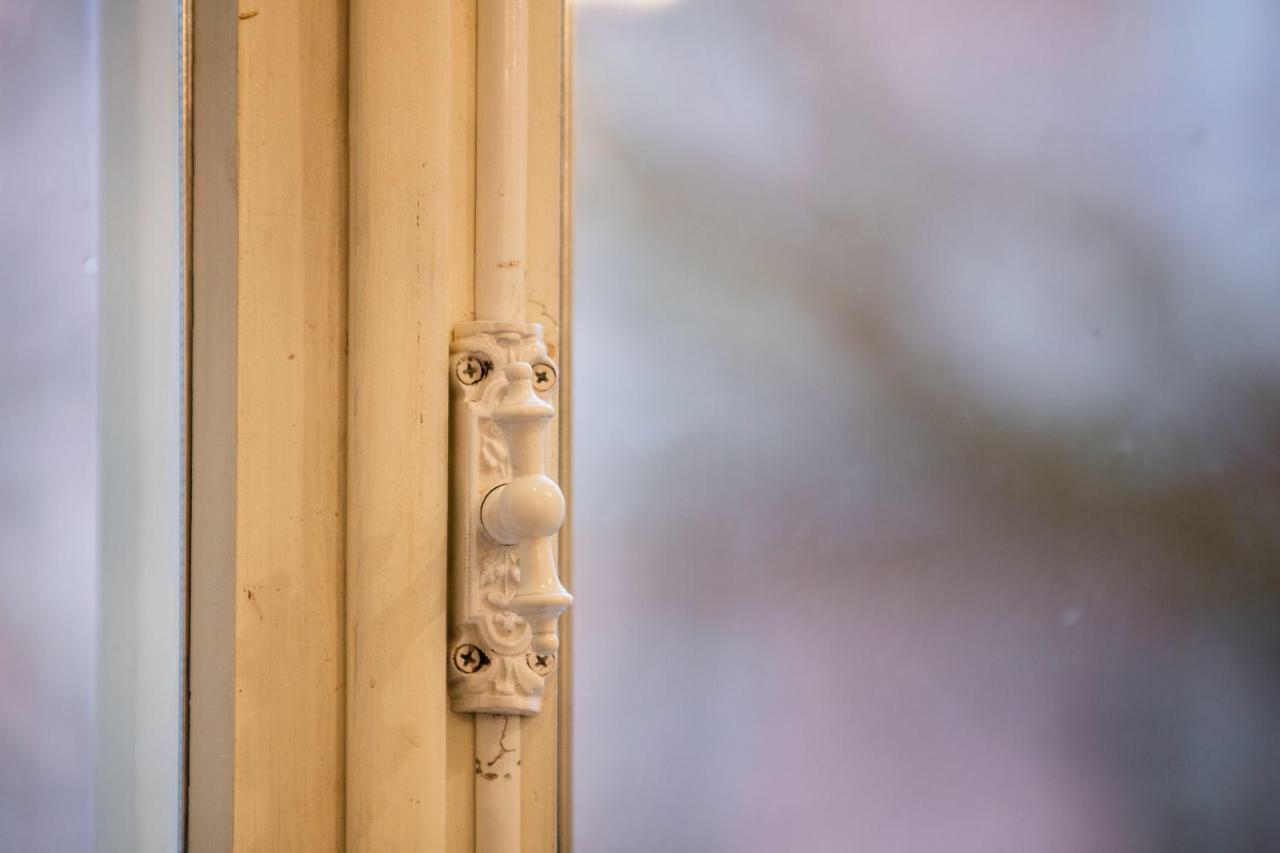 Modern History Apartment タリン エクステリア 写真