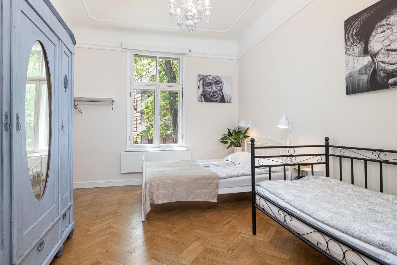 Modern History Apartment タリン エクステリア 写真
